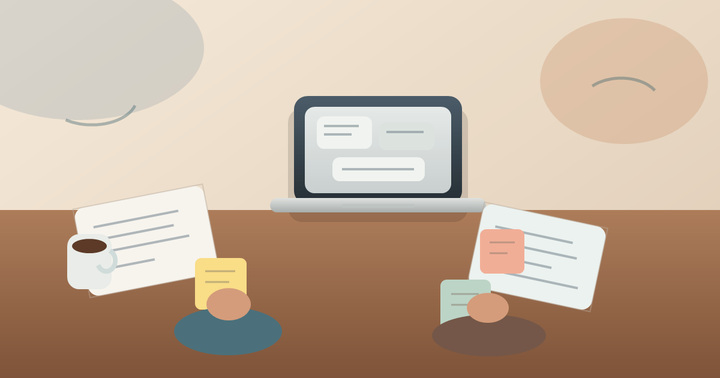 台灣中小企業團隊在工作桌前檢查網站表單通知、回覆流程卡片與客戶跟進便條